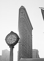 Flatiron building, Manhattan, New York, Dec.1969.jpg