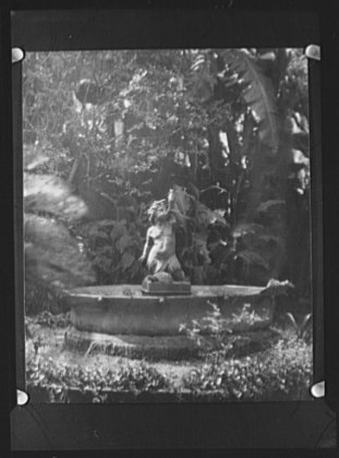 File:Fountain figure from the court of the Three Sisters, New Orleans LOC agc.7a09854.tif