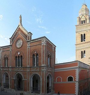 Gaeta, Basilica Cattedrale - Facciata - 1.jpg