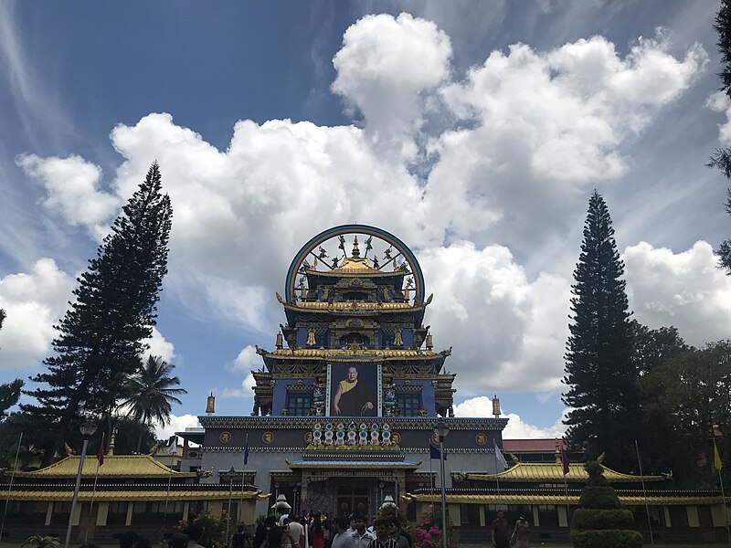 File:Golden Temple, Kodagu pic 1.jpg