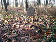 Grabstätte, vermutlich der Familie Möhring, im Park