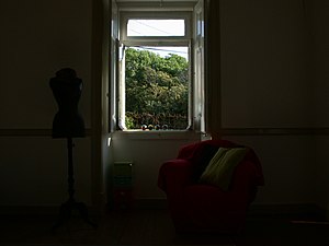 HDRI Sample Scene Window - 04.jpg