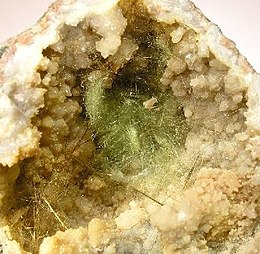 Honestite-179886.jpg