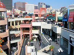 Large Outdoor Screen Reopens in Westfield Square