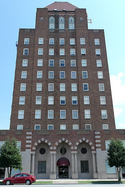 File:Hotel Kinston.JPG