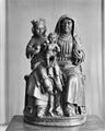 Houten beeld van Sint Anna te drieën - Hoensbroek - 20404291 - RCE.jpg