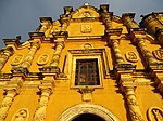 Iglesia de la Recoleccion - Leon - Nicaragua - 02 (30753748513).jpg