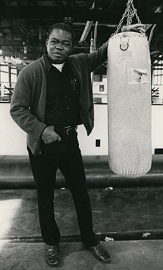 <span class="mw-page-title-main">Ike Williams</span> American boxer