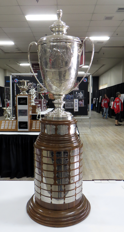 428px-J_Ross_Robertson_Cup.png