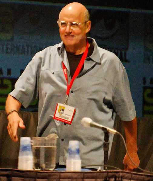 File:Jeffrey Tambor - 2010 Comic Con.jpeg