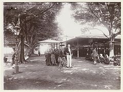 KITLV 3625 - Kassian Céphas - Crown prince of Yogyakarta Pangeran Adhipatti Anom Amengkoenegoro with assistant resident of Yogyakarta-1894.jpg