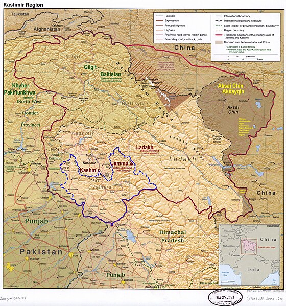 Poonch district is in the Jammu division (shown with neon blue boundary) of Indian-administered Jammu and Kashmir (shaded in tan in the disputed Kashm
