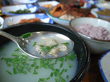 Jaecheopguk, small shellfish soup one of malgeun jangguk