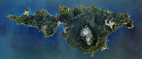 口永良部島: 地勢, 火山, 歴史