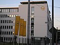 LH-HQ, Seiten- und Vorderansicht