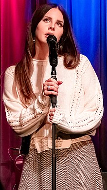 Lana Del Rey @ Grammy Museum 10 13 2019 (49311522181) (cropped).jpg