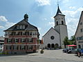 Lenzkirch Kirche Rathaus.jpg