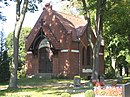 Cemetery chapel and cemetery portal