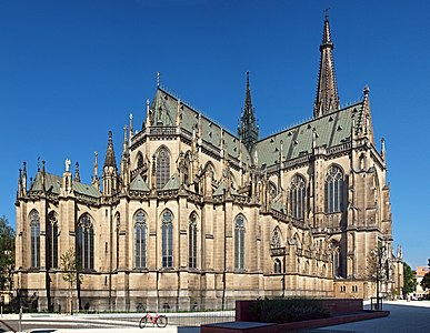 La cathédrale.