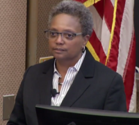 Lori Lightfoot z MacLean Center (08).png