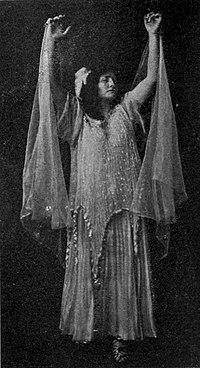 Moore (c. 1908) in "The Dance of the Seasons" representing winter