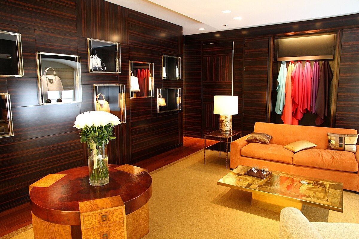 Inside Louis V' Private Apartment