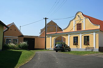 Maison rurale de style baroque.