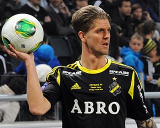 <span class="mw-page-title-main">Martin Lorentzson</span> Swedish footballer (born 1984)