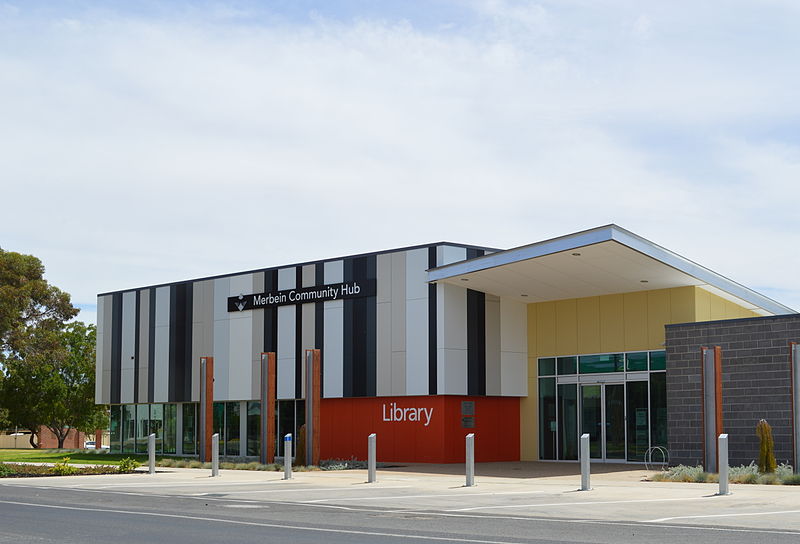 File:Merbein Community Hub & Library.JPG