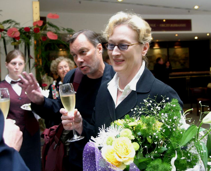 File:Meryl Streep 2004-01.jpg