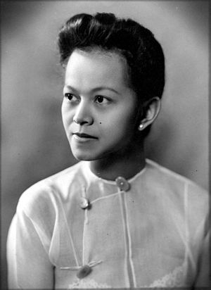 Mi Mi Khaing portrait.jpg