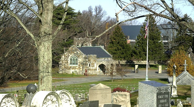File:Mount Hope Cemetery Boston MA 01.jpg