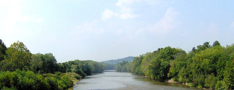 File:Newport-tennessee-french-broad.jpg