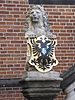 Nijmegen - Waaggebouw - Wapendragende leeuw met het stadswapen van Nijmegen.jpg