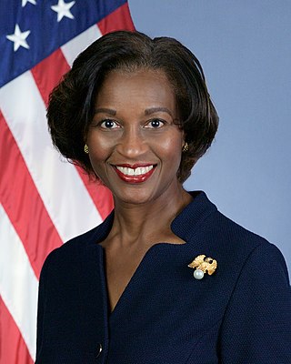 <span class="mw-page-title-main">Nuria I. Fernandez</span> Panamanian-American transportation official (born 1959)