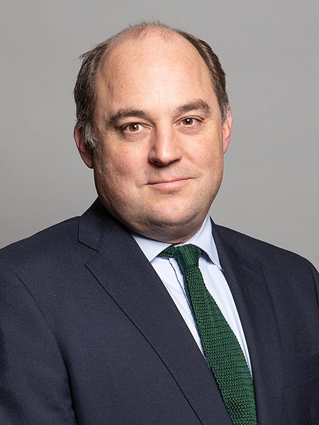 File:Official portrait of Rt Hon Ben Wallace MP crop 2.jpg