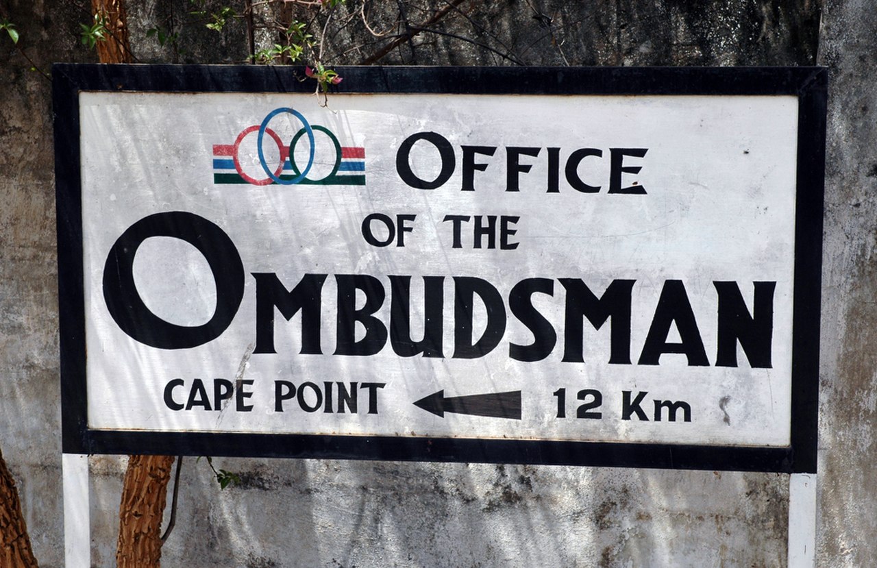 Омбудсмен это кто простыми. Омбудсмен это. Ombudsman. Омбудсмен расшифровка. Ombudsman History.