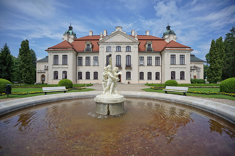 File:Pałac Zamoyskich w Kozłówce 3.jpg