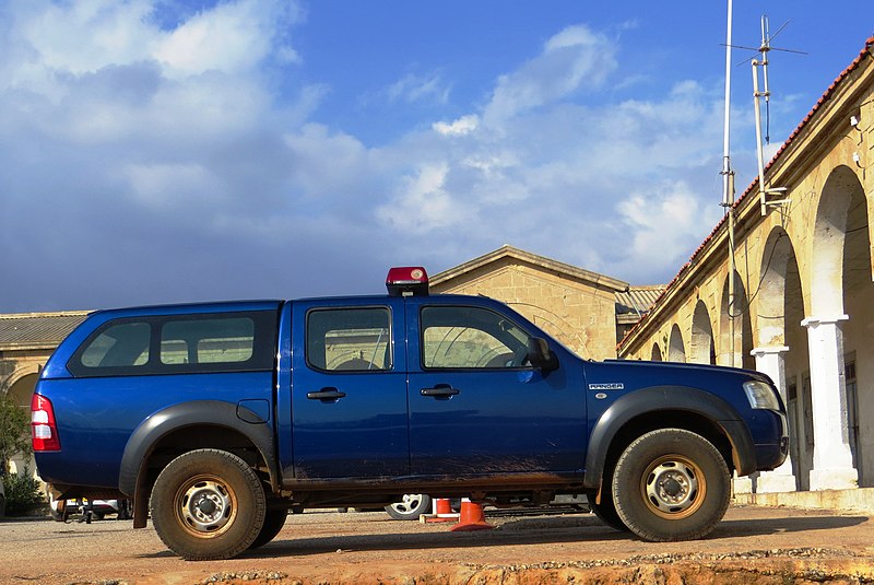 File:Police car Northern Cyprus (occupied by Turks) 01.JPG