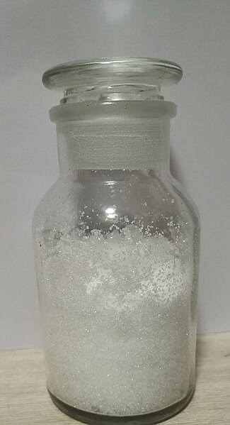 File:Potassium Sodium Tartrate Tetrahydrate.jpg