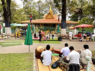 <span class="mw-page-title-main">Preah Ang Chek Preah Ang Chorm shrine</span> Religious shrine in Siem Reap, Cambodia
