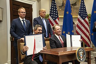 Representatives from the EU and US sign a trade deal in 2019 President Trump Announces Trade Deal (48442590476).jpg