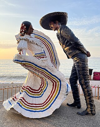 <i>Vallarta Dancers</i> Sculpture in Puerto Vallarta, Mexico