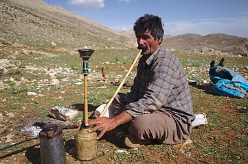 Qashqai nomad Iran.jpg