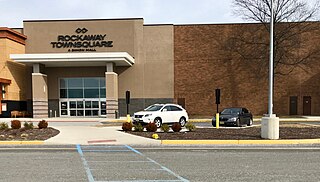 <span class="mw-page-title-main">Rockaway Townsquare</span> Shopping mall in Rockaway, New Jersey