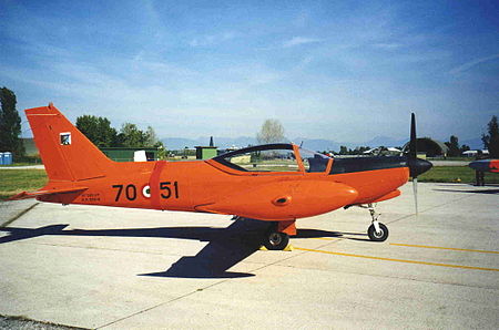 SIAI-Marchetti SF-260AM Italian Air Force.jpg