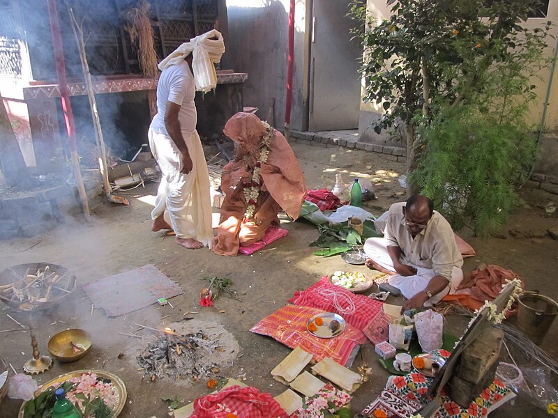 File:Sacred Thread Ceremony - Baduria 2012-02-24 2386.JPG