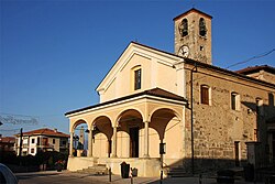 San Pietro, chiesa parrocchiale a Gargallo, Italy.jpg