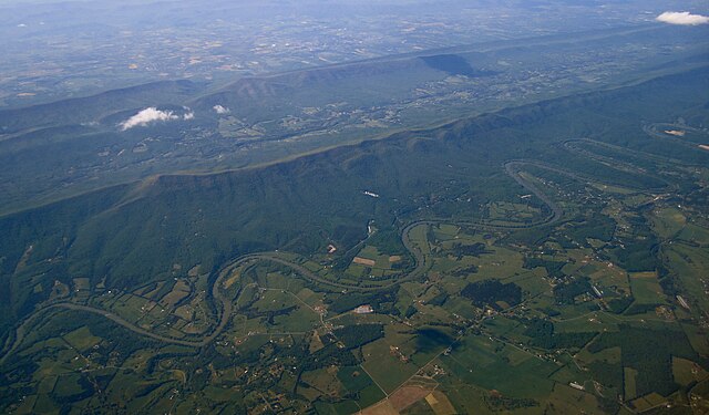 A view across the Shenandoah Valley and Shenandoah River