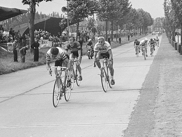 The finish of the stage two in Tournai, Belgium, won by Guido Reybrouck